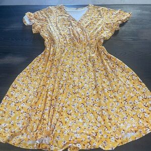 NWOT Floral Yellow Dress